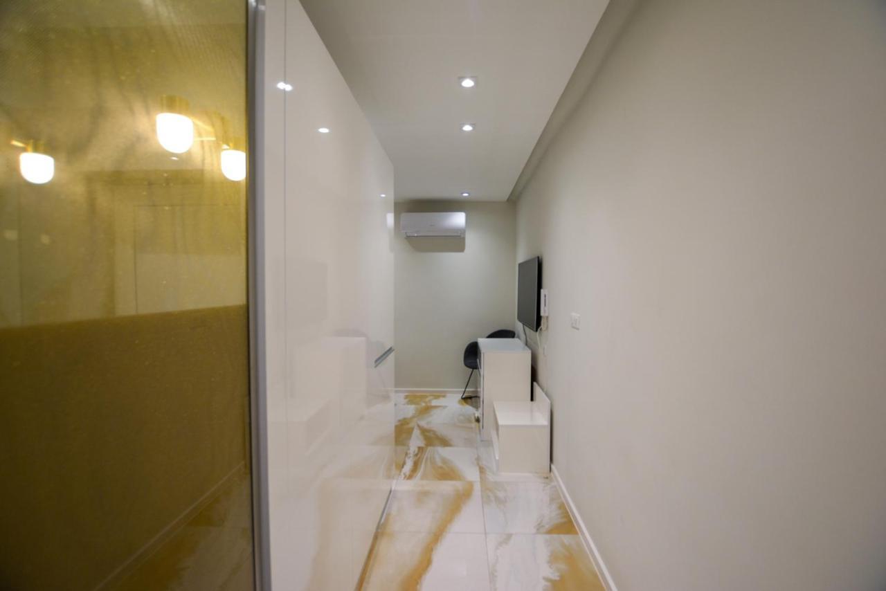 Апартаменти Lion'S Den Deluxe Studio Будапешт Екстер'єр фото